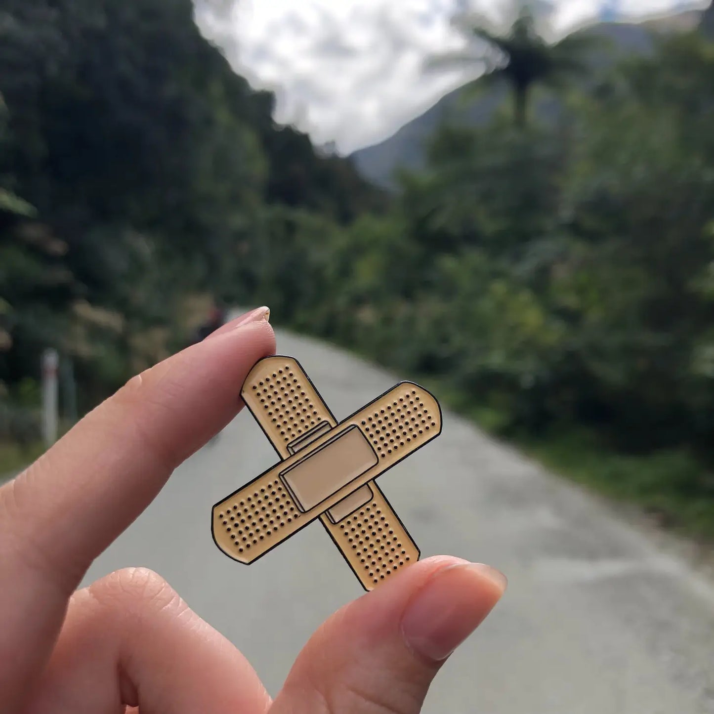 Enamel Pin ''Plaster''