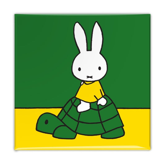 Miffy Magnet ''Miffy auf einer Schildkröte''